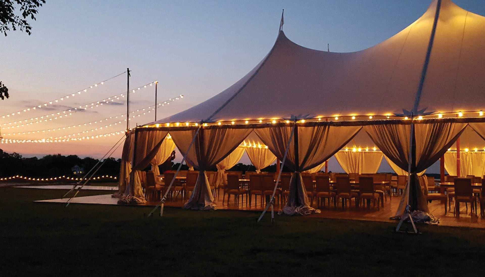 8M-Giant Bell Tents